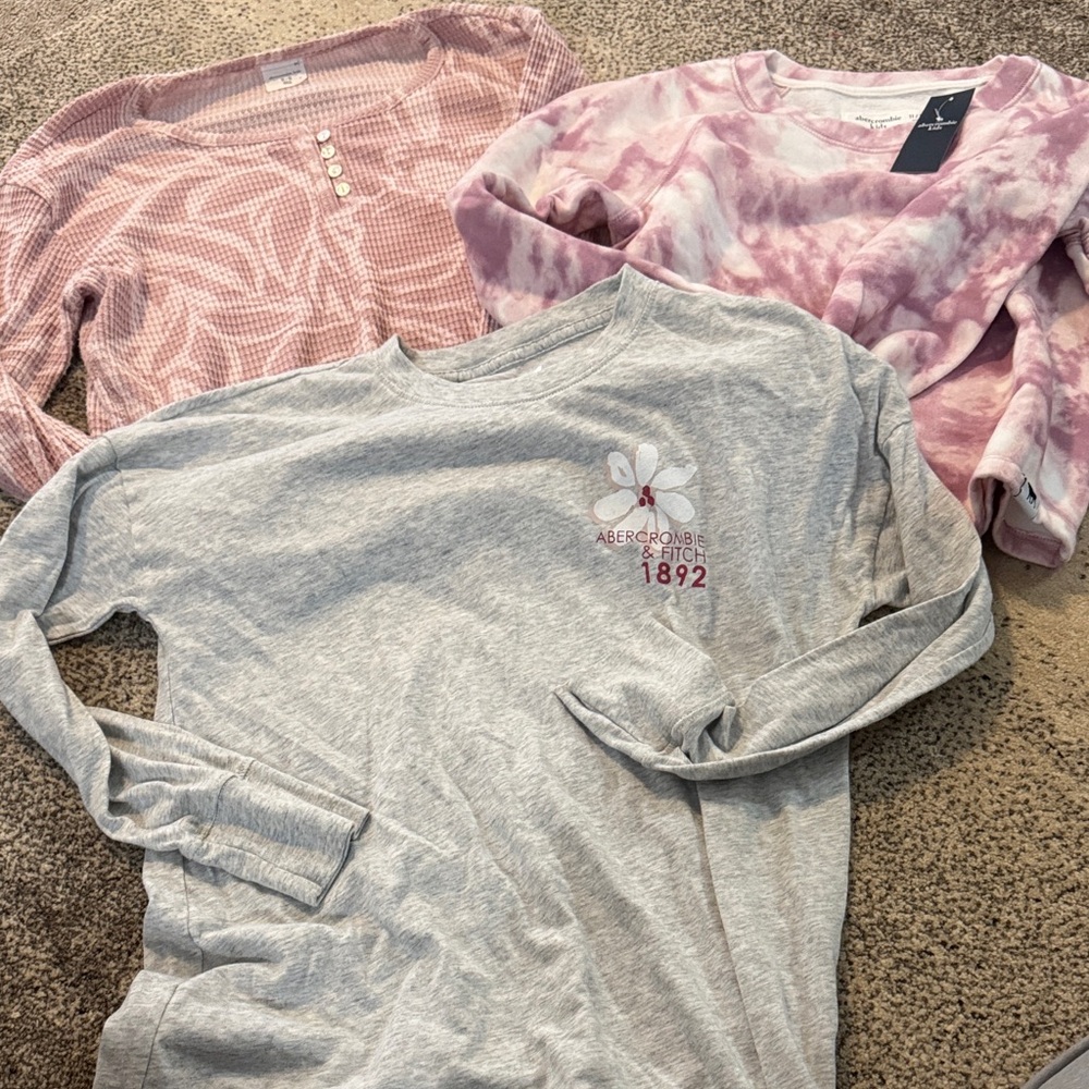 Abercrombie & Fitch Kids Pink and Gray Long Sleeve Tees